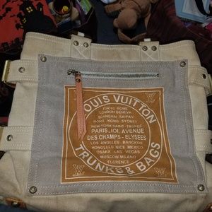Louis vuitton trunks and bags tote